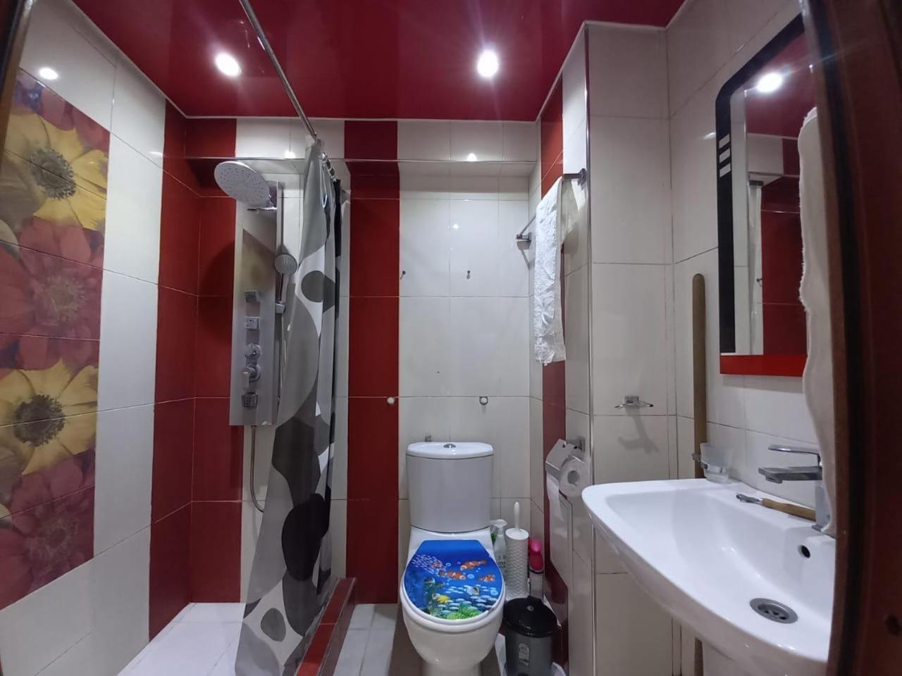 Gevorg'S Appartment 耶烈万 外观 照片